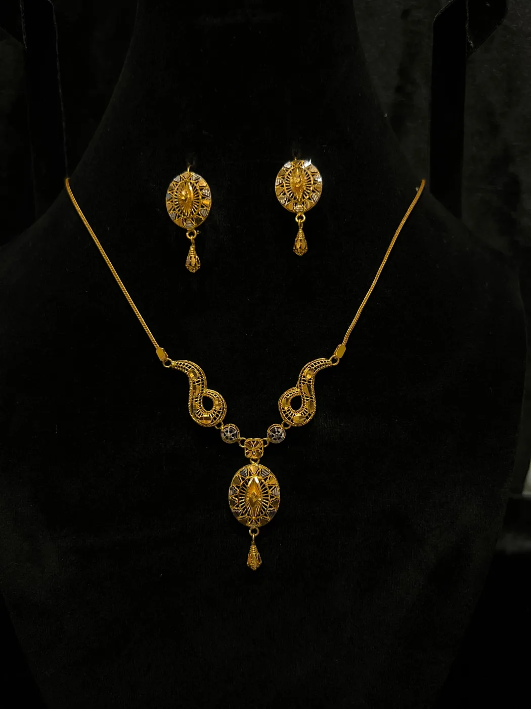 Gold Sets 01